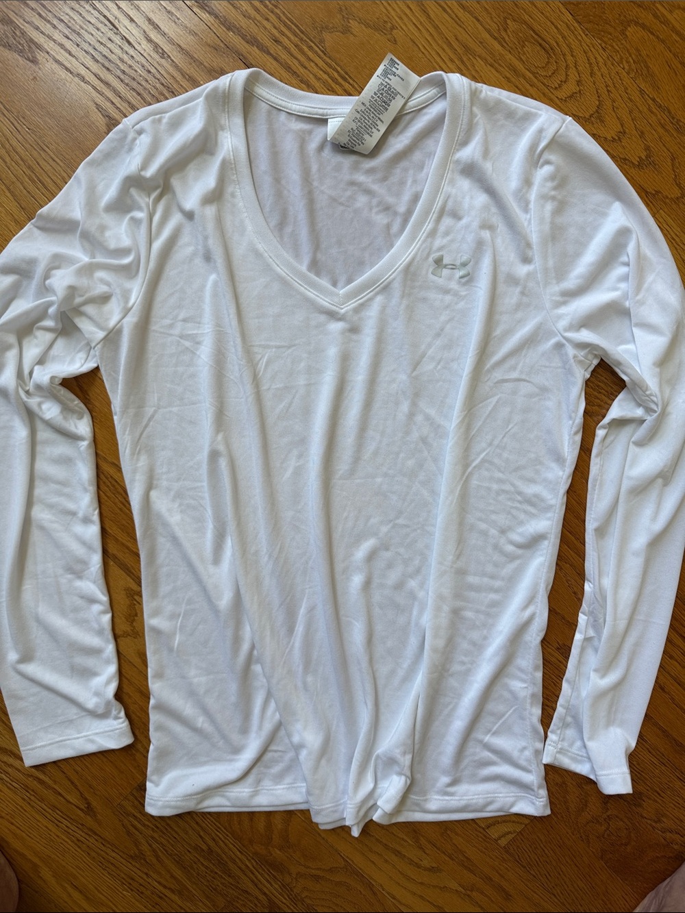 Under Armor Heat Gear L/S  V-Neck